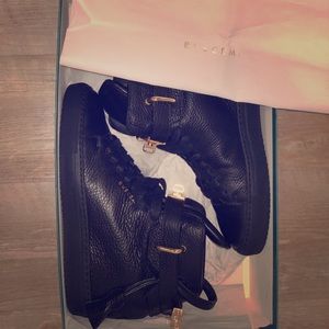 Buscemi Women’s Blk Alta 100MM